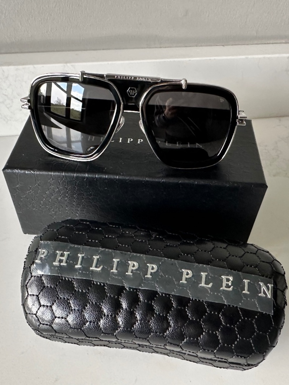 NIB | Philipp Plein | Icon Oversized Pilot Sunglasses - SPP109 Black/Silver - Picture 5 of 8